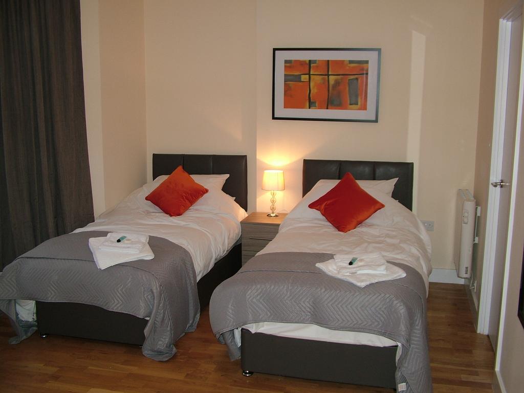 Stratford Apartment نيوماركت المظهر الخارجي الصورة
